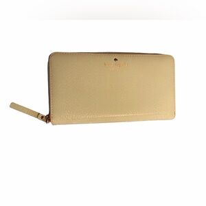 Kate Spade Cream Zip-Around Wallet